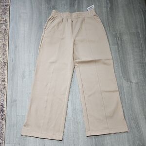 Old Navy Dynamic Fleece High-Rise Wide Leg Pull-On Pants